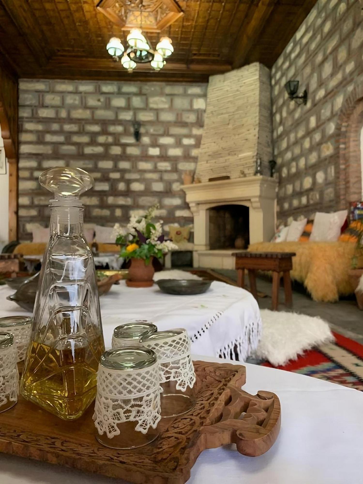 Hotel Berati Отель