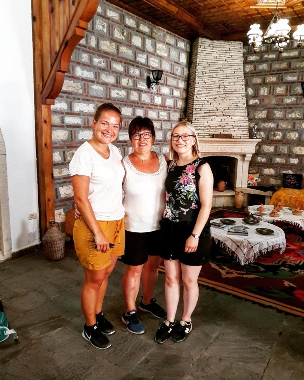 Hotel Berati Отель